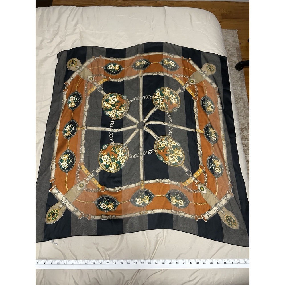 Betmar Made in Italy 29" Square Scarf